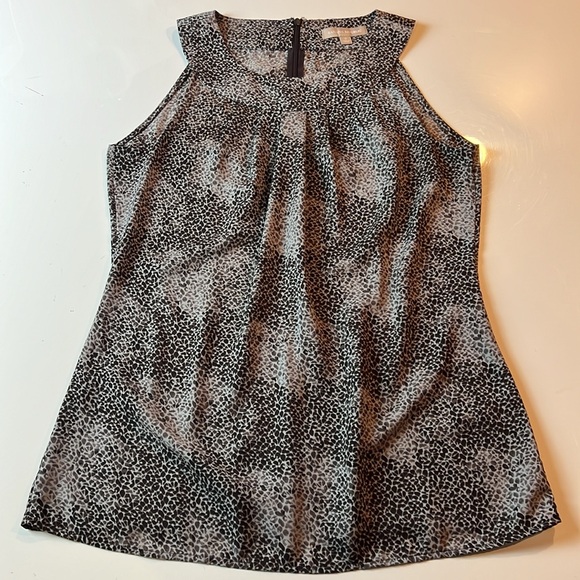 🤎BANANA REPUBLIC BROWN & GRAY SNAKESKIN PRINT TOP SIZE 6 - Picture 10 of 15